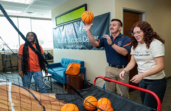 UC Students attending a Student Success Center event