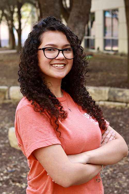 Headshot of Daniela Santodomingo Donaire